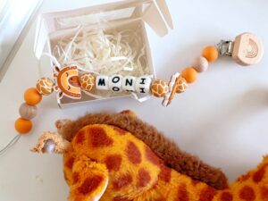 Бебешки силиконов клипс за залъгалка с име по ваш избор