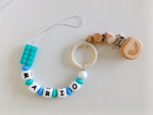 Бебешки клипс за залъгалка с име по ваш избор